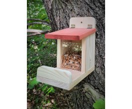 Krmítko pro veverky